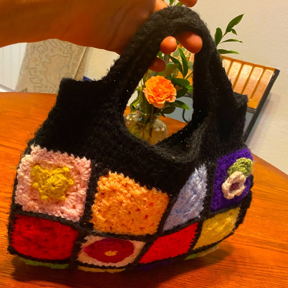 Vintage Hand Crocheted Lined 14 x 13 Granny Square lined purse handbag tote.